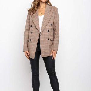 Beige plaid blazer